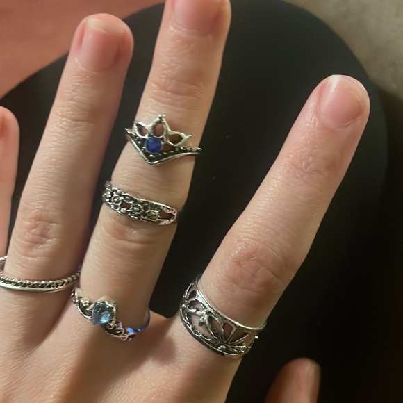 Silver ring - Picture 8 of 9